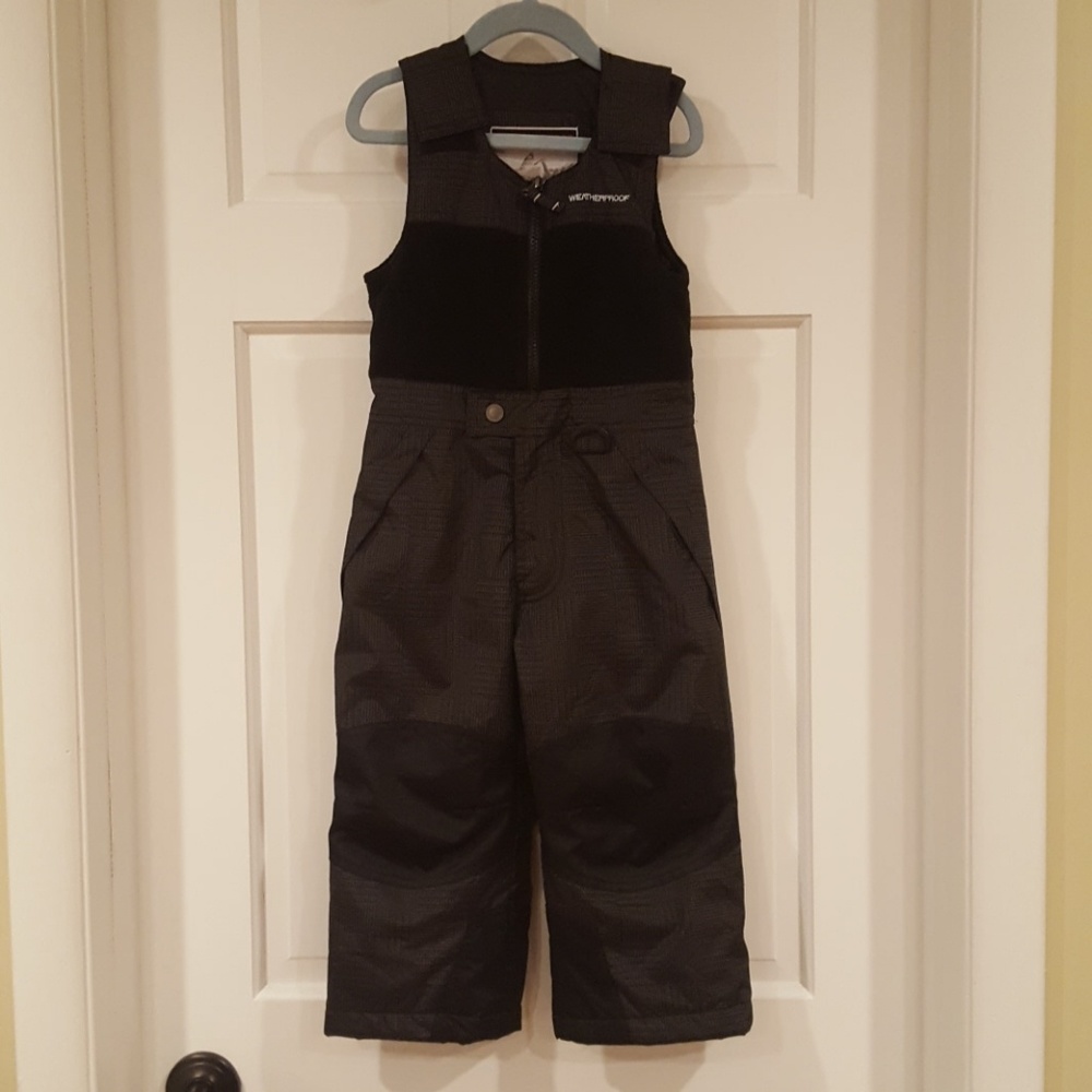 Weatherproof snow overalls size 3T